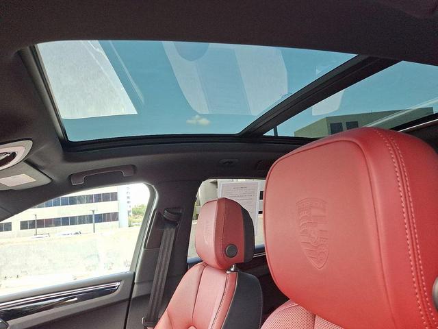 Photo of 2025 Jet Black Porsche Macan