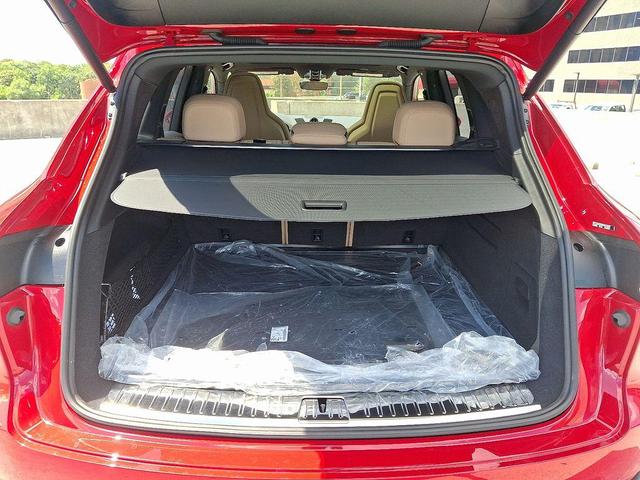 Photo of 2022 Carmine Red Porsche Cayenne