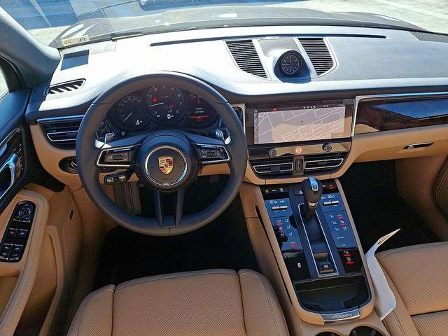 Photo of 2025 Jet Black Porsche Macan