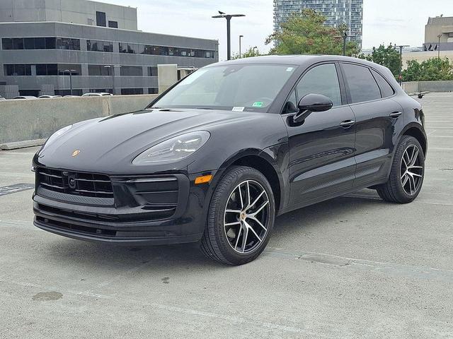 Photo of 2025 Jet Black Porsche Macan