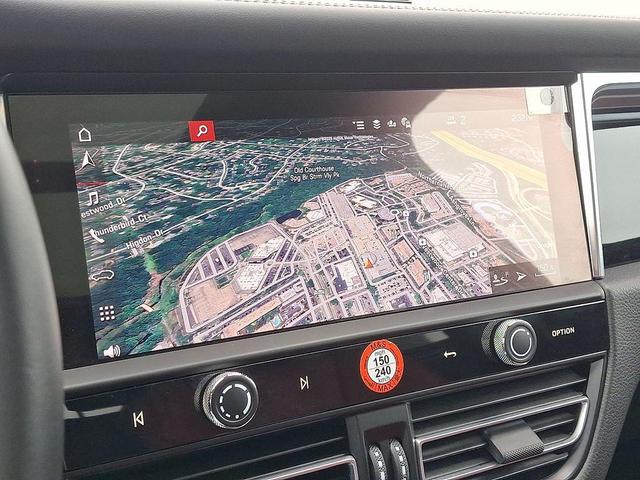 Photo of 2025 Jet Black Porsche Macan