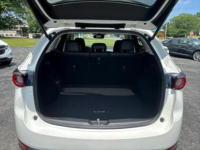 Photo of 2021 Snowflake White Pearl Mica Mazda CX-5