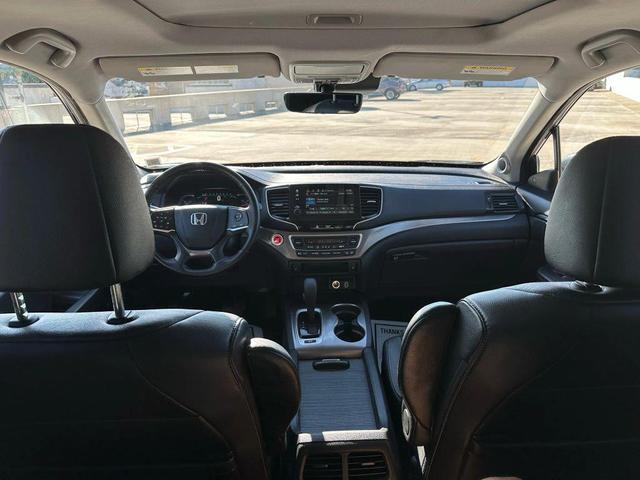 Photo of 2019 Crystal Black Pearl Honda Pilot