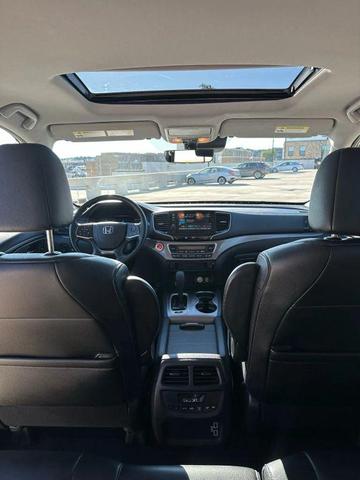 Photo of 2019 Crystal Black Pearl Honda Pilot