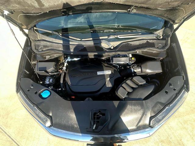 Photo of 2019 Crystal Black Pearl Honda Pilot