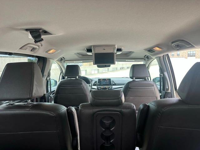Photo of 2020 Gray Honda Odyssey