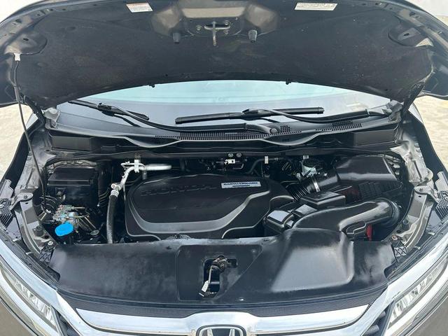 Photo of 2020 Gray Honda Odyssey