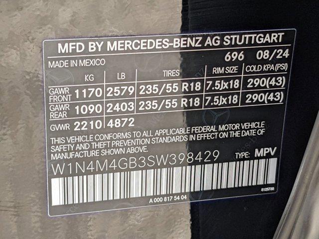 Photo of 2025 Night Black Mercedes-Benz GLB 250