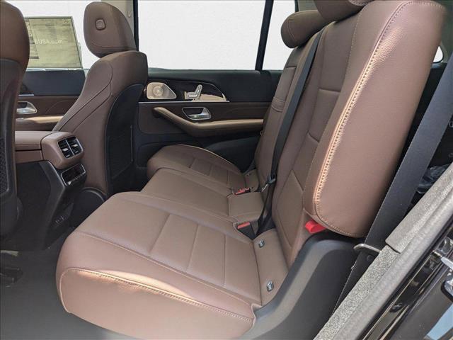 Photo of 2025 Obsidian Black Metallic Mercedes-Benz GLS 450