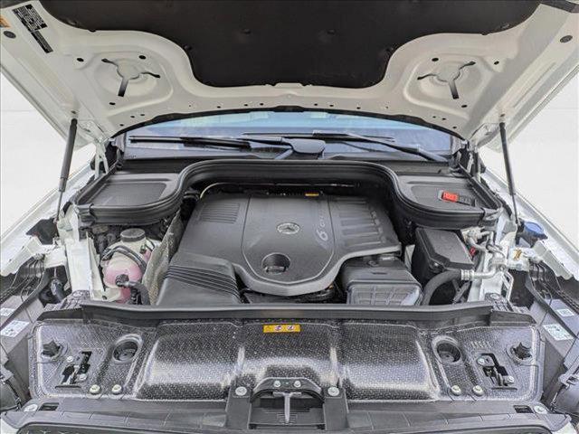 Photo of 2025 Polar White Mercedes-Benz GLE 450