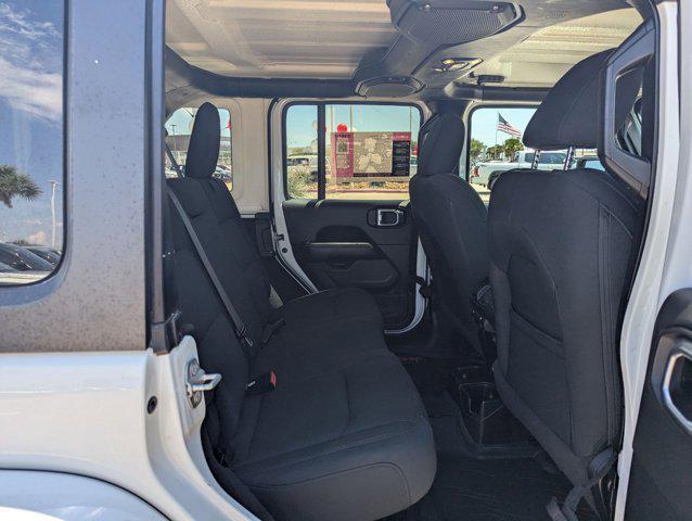 Photo of 2021 Bright White Clearcoat Jeep Wrangler Unlimited
