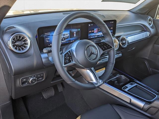 Photo of 2025 Night Black Mercedes-Benz GLB 250