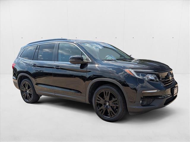 Photo of 2022 Black Honda Pilot