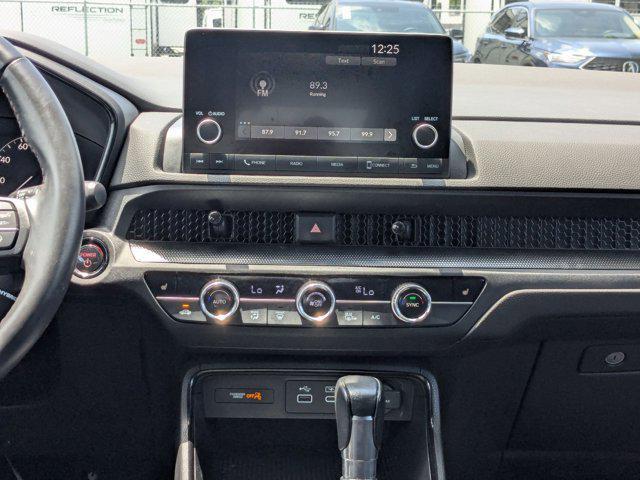 Photo of 2024 Lunar Silver Metallic Honda CR-V Hybrid
