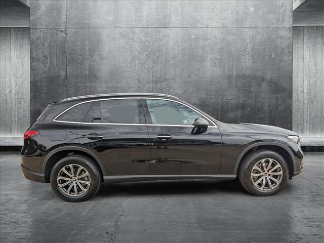Photo of 2024 Obsidian Black Metallic Mercedes-Benz GLC 300