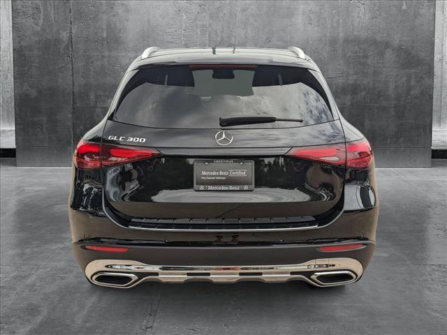 Photo of 2024 Obsidian Black Metallic Mercedes-Benz GLC 300