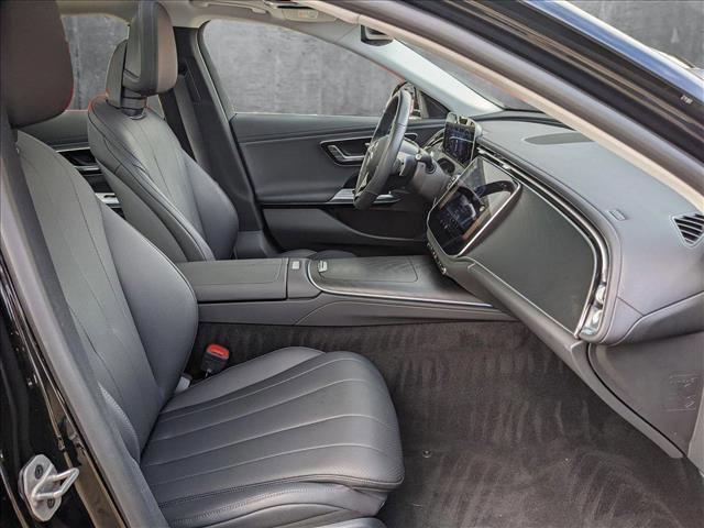 Photo of 2025 Black Mercedes-Benz E-Class