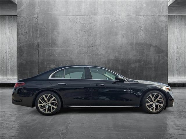 Photo of 2025 Black Mercedes-Benz E-Class