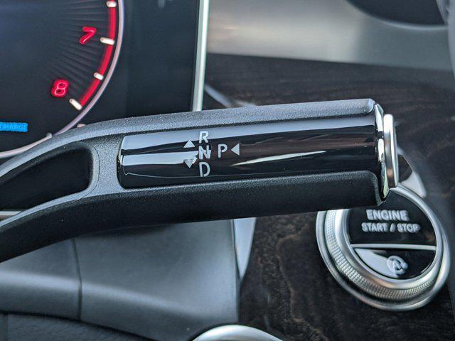 Photo of 2025 Polar White Mercedes-Benz GLC 300