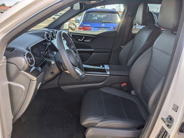 Photo of 2025 Polar White Mercedes-Benz GLC 300