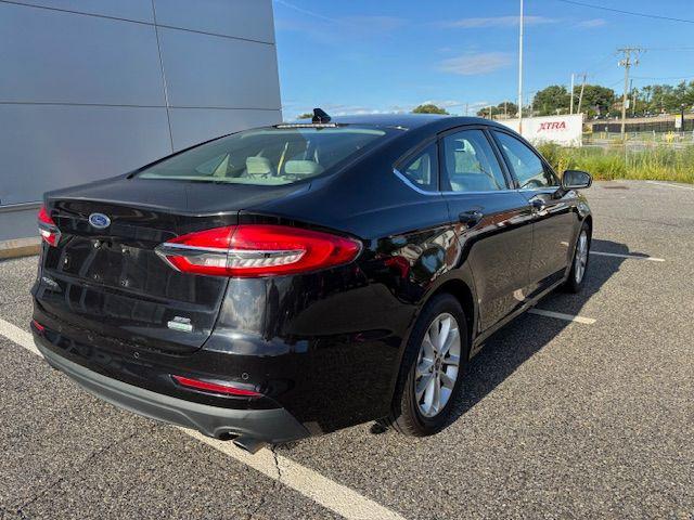 Photo of 2019 Black Ford Fusion