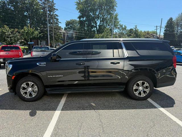 Photo of 2021 Onyx Black GMC Yukon XL