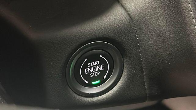 Photo of 2021 Onyx Black GMC Yukon XL