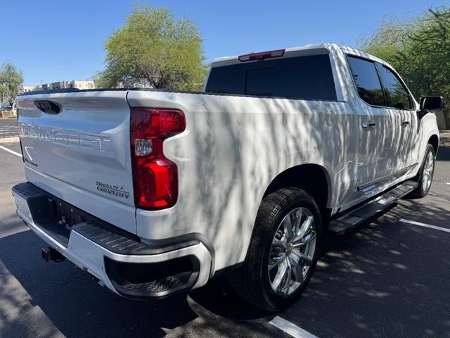 Photo of 2024 Iridescent Pearl Tricoat Chevrolet Silverado 1500