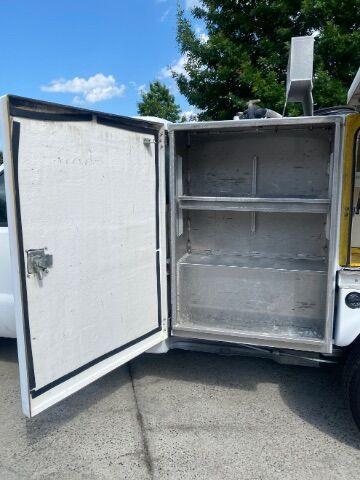 Photo of 2016 Oxford White Ford F-250