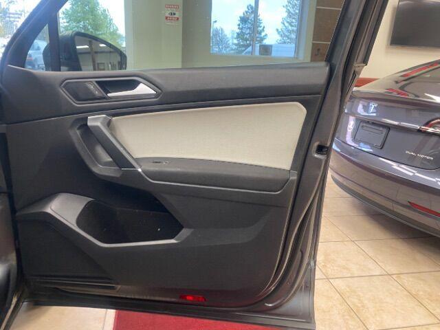 Photo of 2020 Platinum Gray Metallic Volkswagen Tiguan