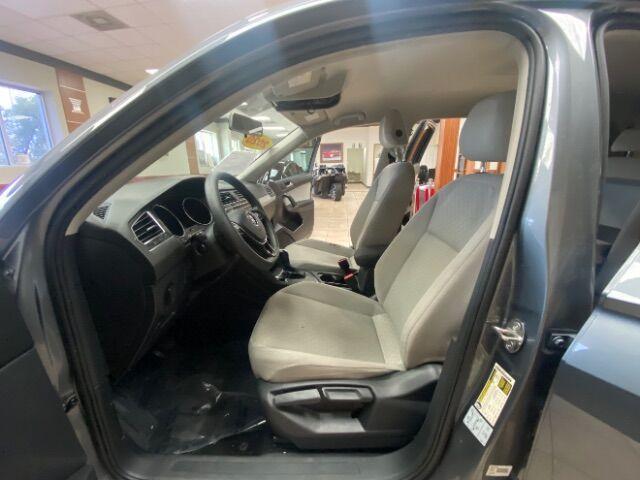 Photo of 2020 Platinum Gray Metallic Volkswagen Tiguan
