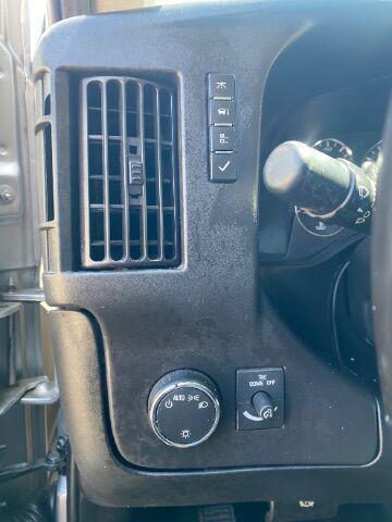Photo of 2018 Silver Ice Metallic Chevrolet Express 2500
