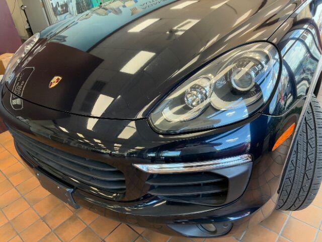 Photo of 2018 Blue Porsche Cayenne