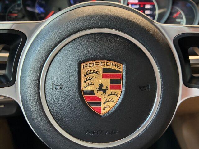 Photo of 2018 Blue Porsche Cayenne
