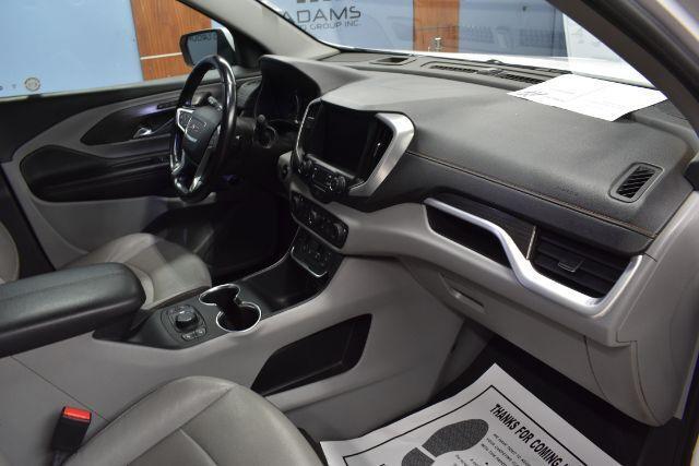 Photo of 2020 Summit White GMC Terrain