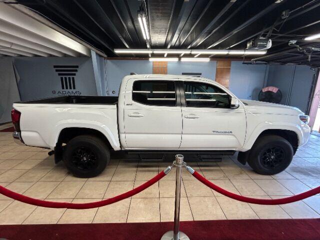 Photo of 2021 Super White Toyota Tacoma