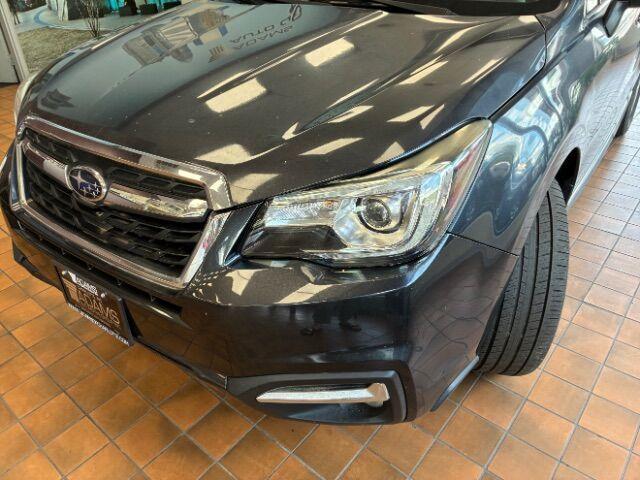 Photo of 2017 Gray Subaru Forester