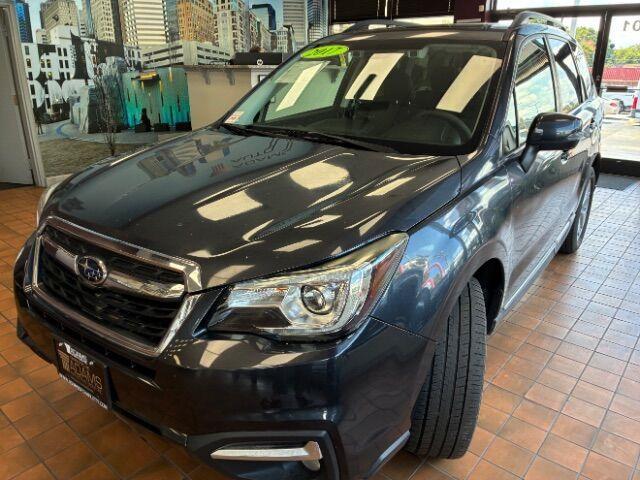 Photo of 2017 Gray Subaru Forester