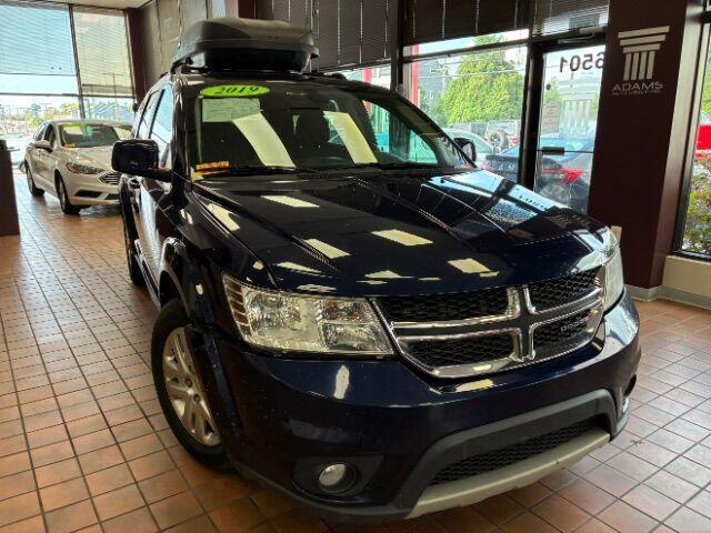 Photo of 2019 Contusion Blue Pearlcoat Dodge Journey