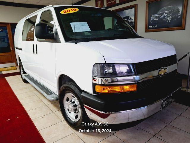 2019 Chevrolet Express 2500