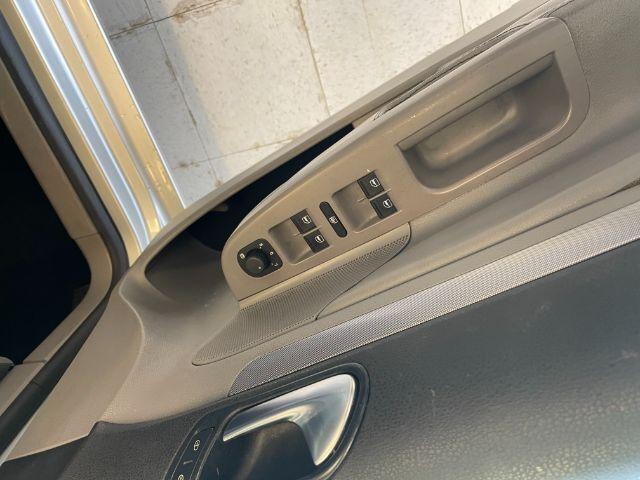Photo of 2009 Reflex Silver Metallic Volkswagen Jetta