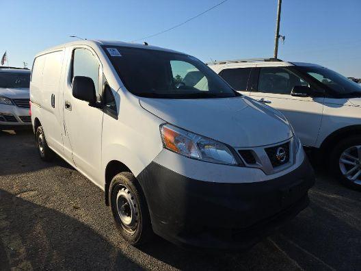 2017 Nissan Nv200