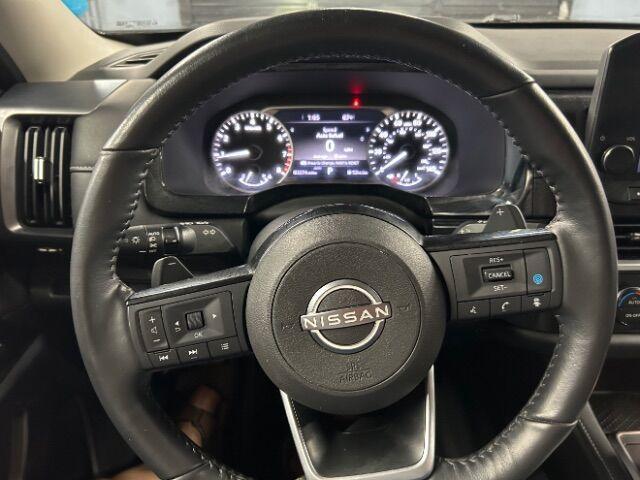 Photo of 2022 Gun Metallic Nissan Pathfinder