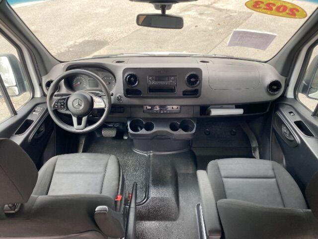 Photo of 2023 Arctic White Mercedes-Benz Sprinter 2500