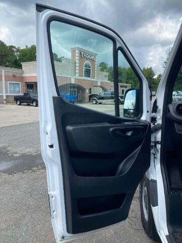 Photo of 2023 Arctic White Mercedes-Benz Sprinter 2500