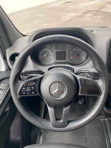 Photo of 2023 Arctic White Mercedes-Benz Sprinter 2500