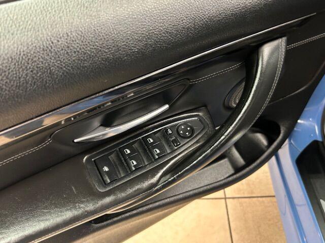 Photo of 2016 Yas Marina Blue Metallic BMW M4