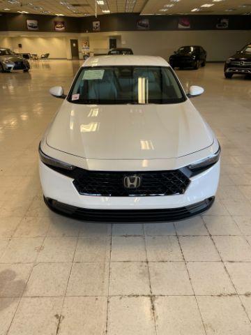 Photo of 2024 Platinum White Pearl Honda Accord