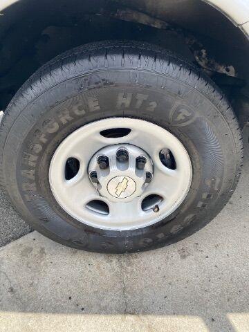 Photo of 2022 Summit White Chevrolet Express 3500