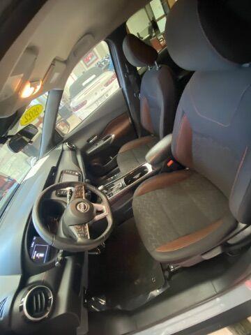 Photo of 2022 Boulder Gray Pearl Nissan Kicks